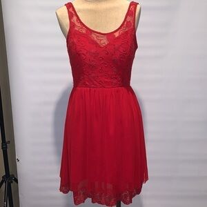 Filly Flair red lace dress, Medium
